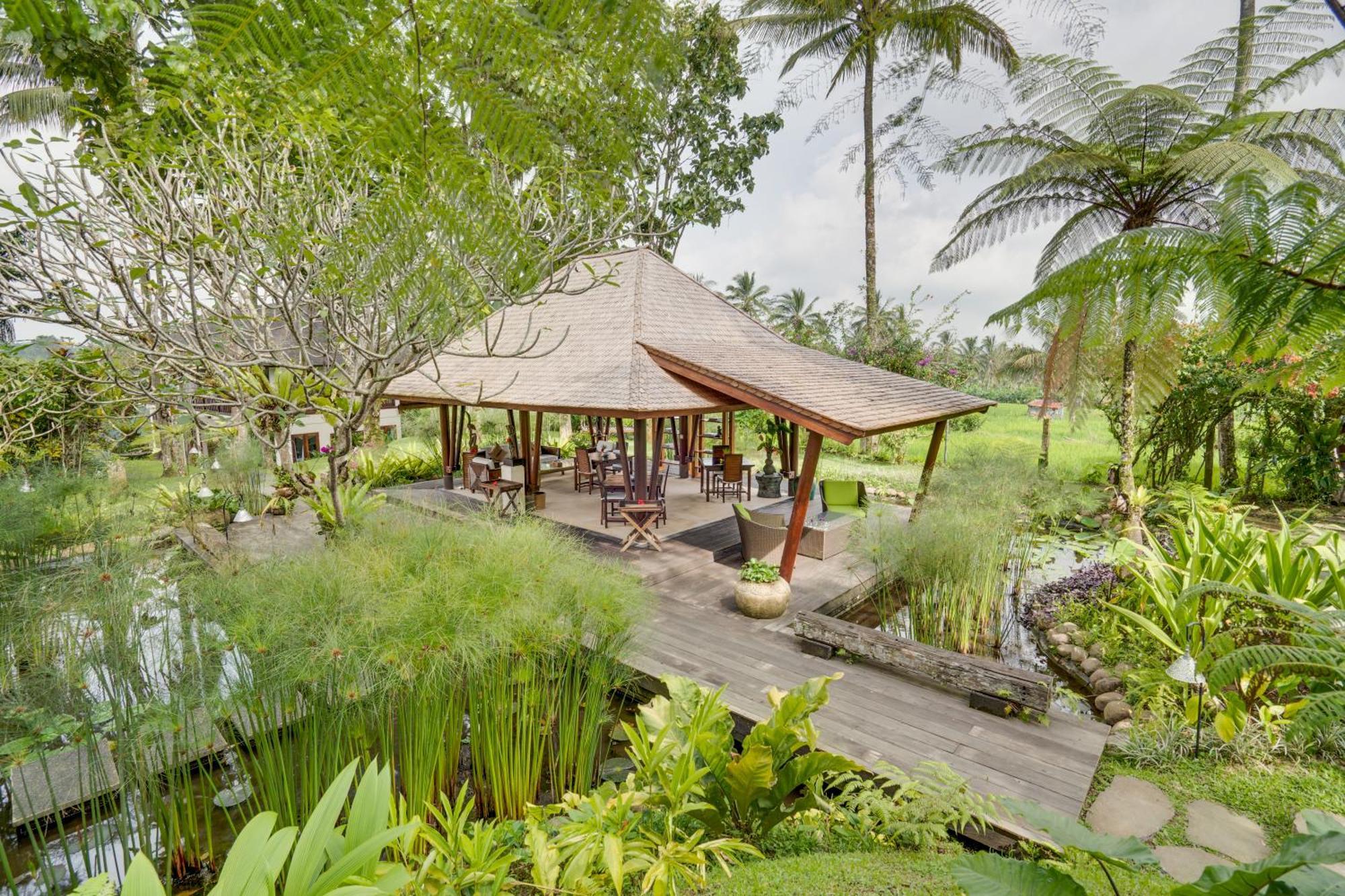 Awan Putih Resort Пайанган Екстериор снимка